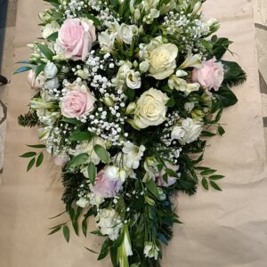 Delikatna Elegancja Pokoju